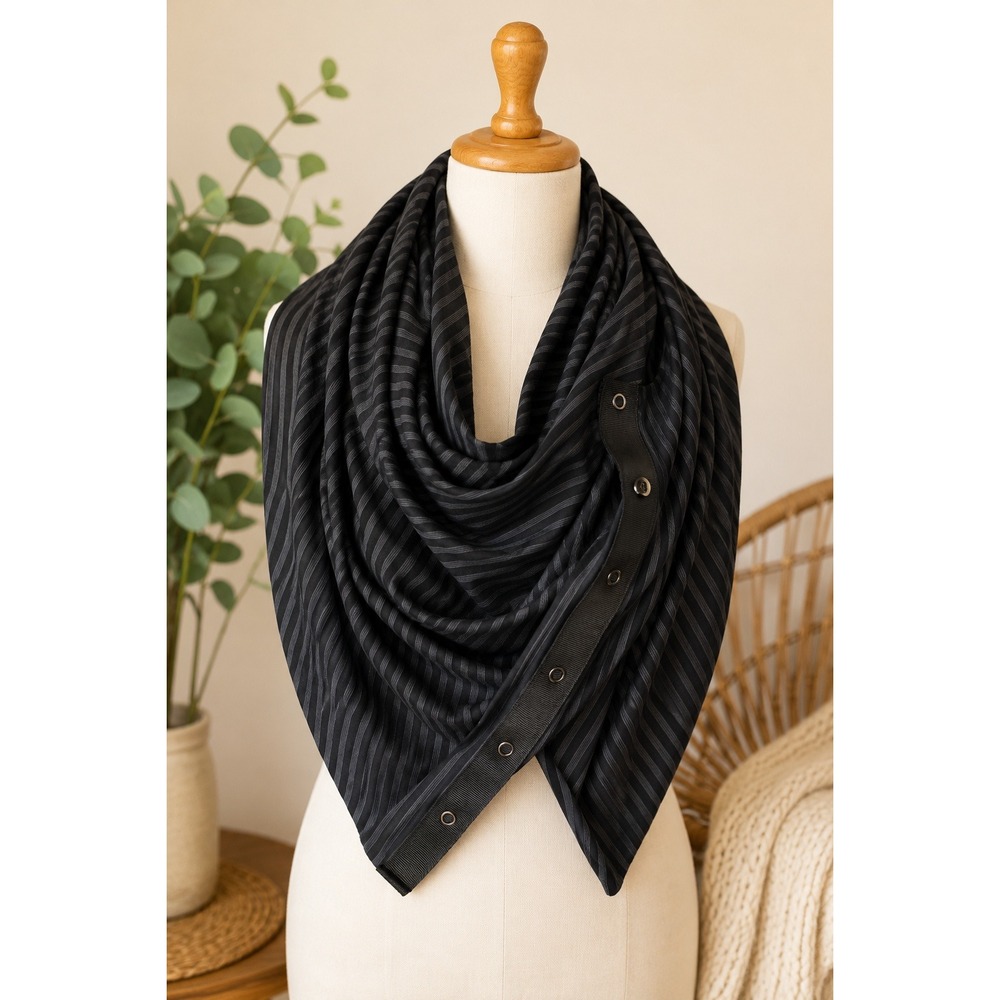 Lululemon Vinyasa Scarf Black Grey Striped Snap Infinity Wrap Rulu Accessory